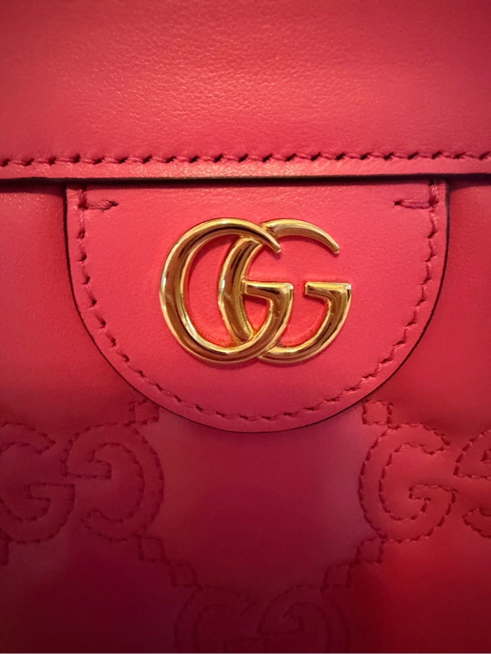 Gucci GG Matelassé Shoulder/Crossbody Bag - Picture 3 of 14